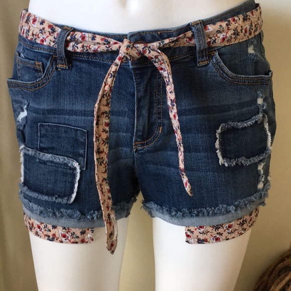 LC Lauren Conrad Pants - Lauren Conrad dark denim patchwork cut off‘s
